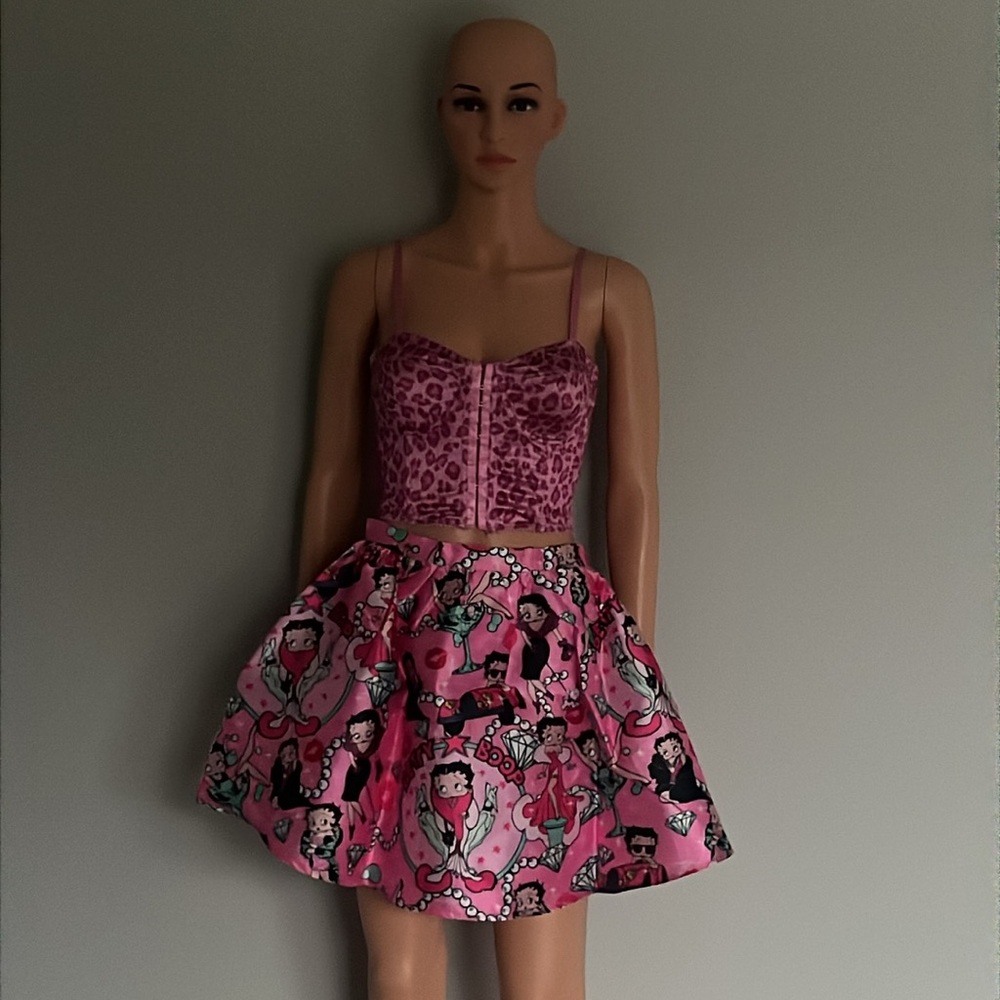 ‼️NWT‼️Rare Dolls Kill Betty Boop Sweet Catch A Kitten Pink Mini Skirt Medium